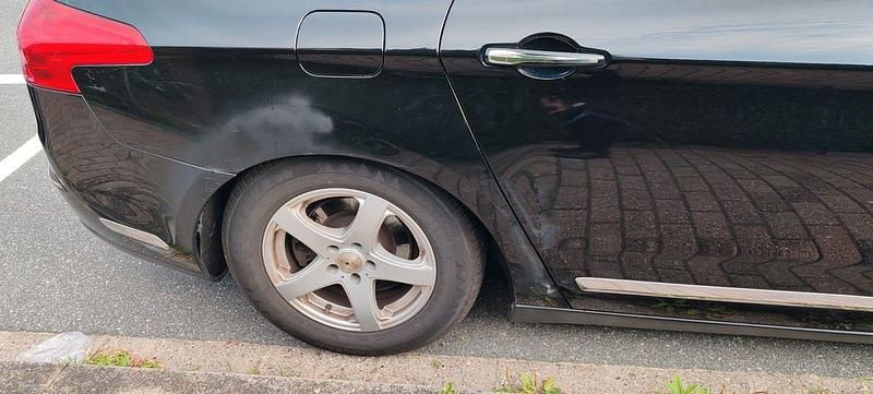 Schwarz Gebraucht 2009 Citroën C5 Comfort Kombi | 2.000 € - Bild 1/4