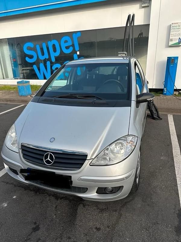 Gebraucht Mercedes A150 70 PS (51 kW) 2007 Silber Kleinwagen
