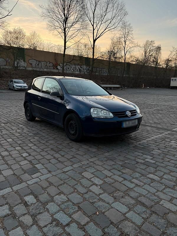 Gebraucht VW Golf V 80 PS (58 kW) 2006 Blau Kleinwagen