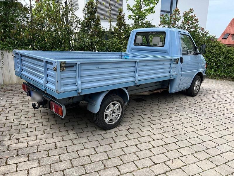 Gebraucht VW T4 84 PS (61 kW) 1998 Blau Van