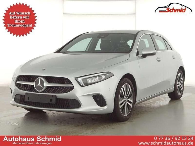 Iridiumsilber metallic Gebraucht 2023 Mercedes A200 Progressive Limousine | 29.399 € (Fairer Preis) - Bild 1/4