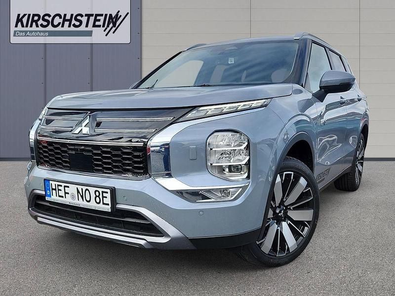Gebraucht Mitsubishi Outlander P-HEV Intro Edition 306 PS (225 kW) 2025 Grau SUV