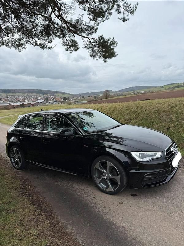 Gebraucht Audi A3 S-Line 150 PS (110 kW) 2015 Schwarz Limousine