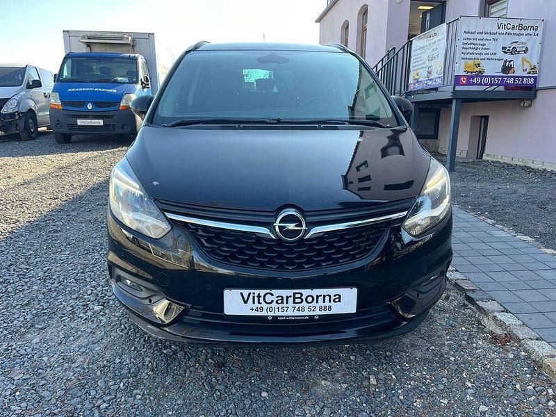 Gebraucht Opel Zafira Edition 140 PS (102 kW) 2016 Schwarz Van / Kleinbus