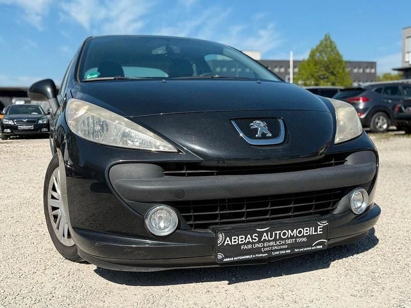 Gebraucht Peugeot 207 73 PS (53 kW) 2009 Noir obsidien Kleinwagen