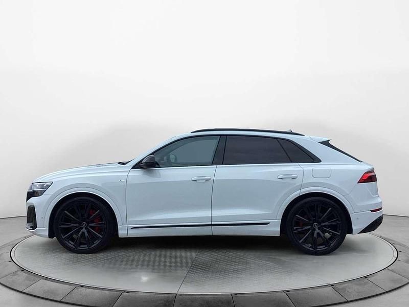 Usado Audi Q8 Advanced 395 HP (290 kW) 2025 Branco SUV