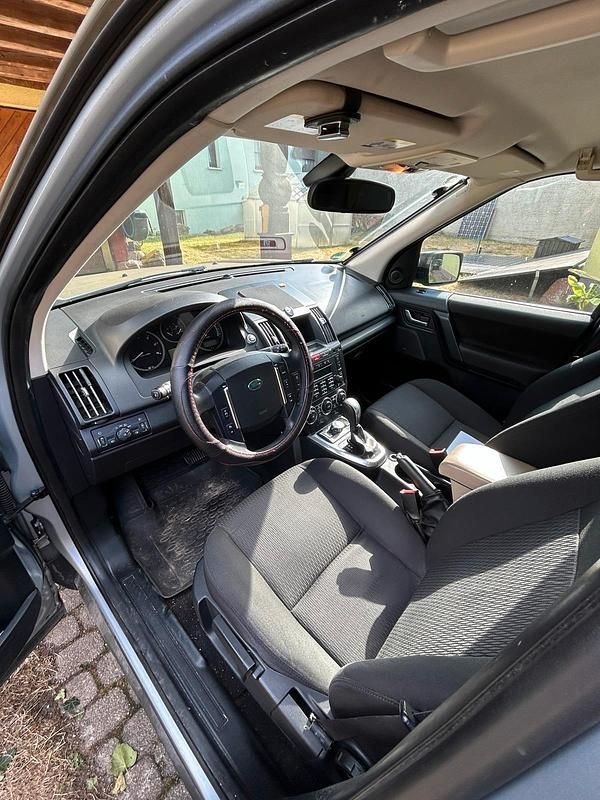 Andere außenfarben Gebraucht 2010 Land Rover Freelander 2 SUV | 5.500 € (Fairer Preis) - Bild 1/4