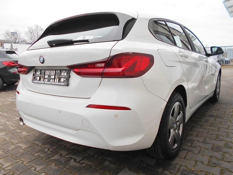 Gebraucht BMW 118 136 PS (100 kW) 2022 Weiß Kleinwagen