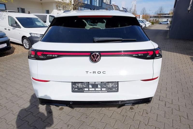 Second-hand VW T-Roc R-line 150 CP (110 kW) 2026 Alb SUV