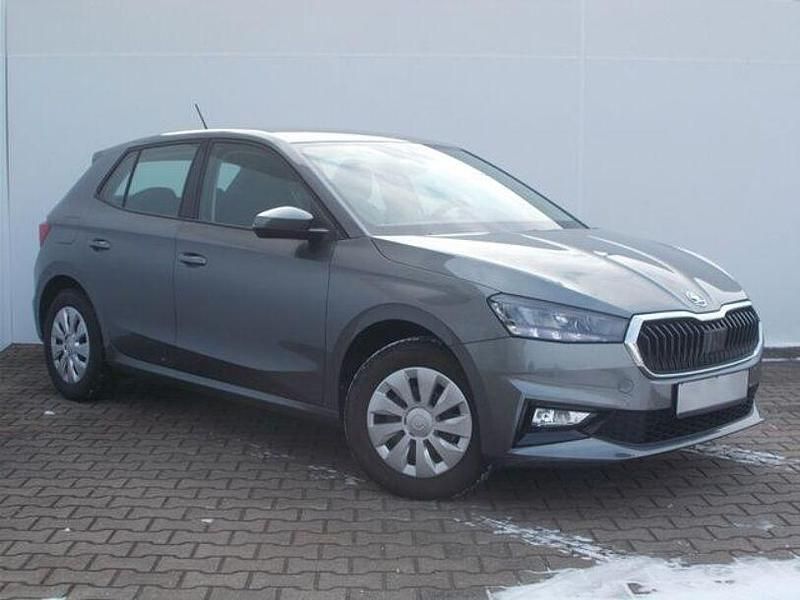 Gebraucht Skoda Fabia Selection 80 PS (58 kW) 2024 Grau Limousine