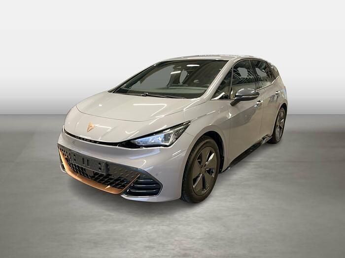 Vapor grau Gebraucht 2023 Cupra Born Kleinwagen | 25.640 € (Fairer Preis) - Bild 1/4