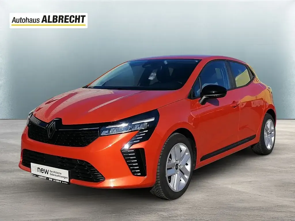 Usata Renault Clio V Evolution 67 CV (49 kW) 2024 Arancione Berlina