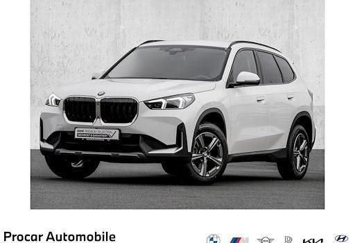 Weiß Gebraucht 2024 BMW X1 Efficient Dynamics SUV | 35.480 € (Guter Preis) - Bild 1/4