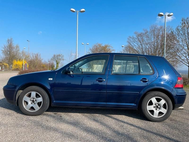 Gebraucht VW Golf IV 105 PS (77 kW) 2003 Andere farben Limousine