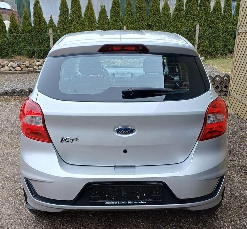 Gebraucht Ford Ka Cool & Connect 86 PS (63 kW) 2018 Silber Limousine