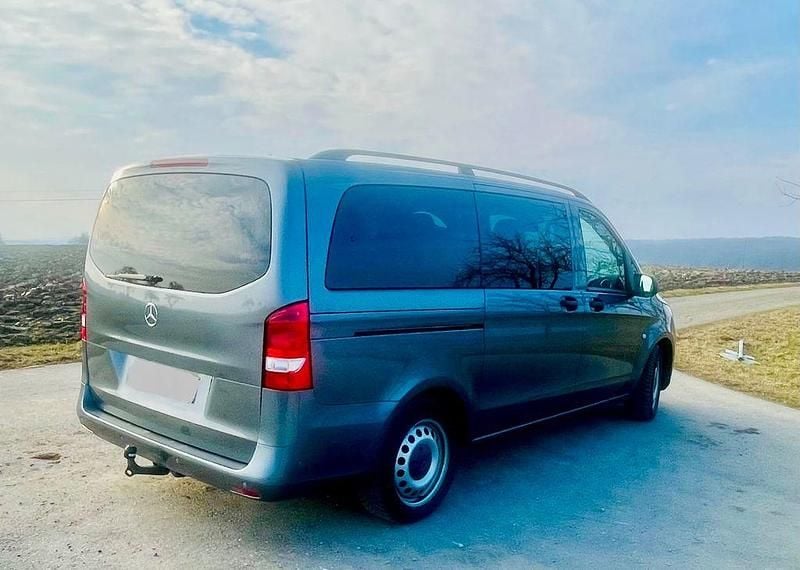 Gebraucht Mercedes Vito 258 PS (189 kW) 2019 Silber Van