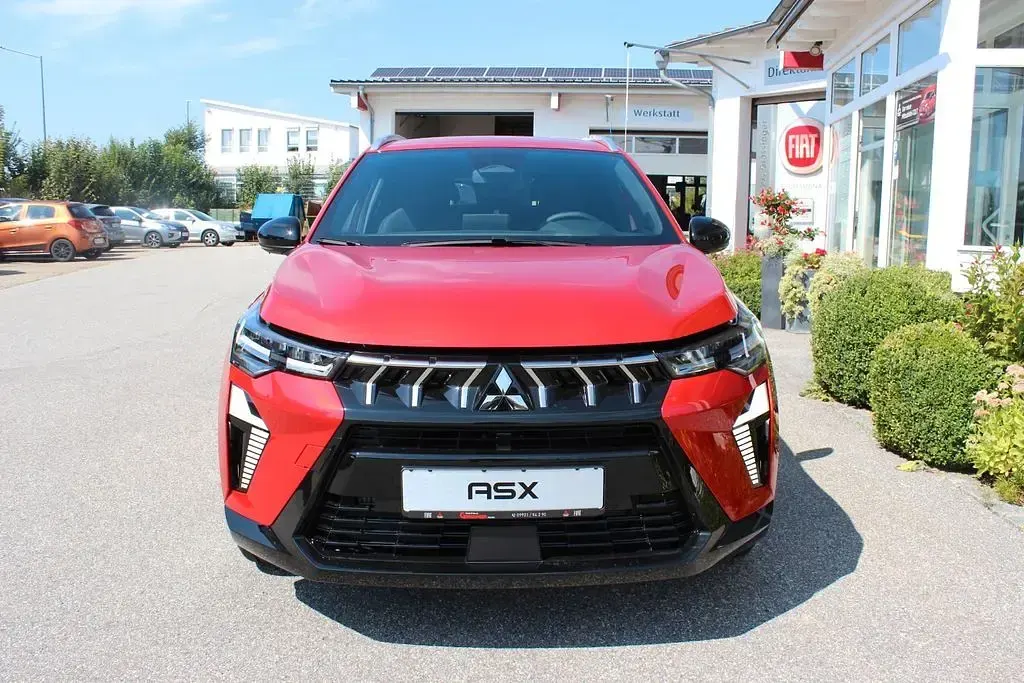 Gebraucht Mitsubishi ASX Plus 158 PS (116 kW) 2025 Rot SUV