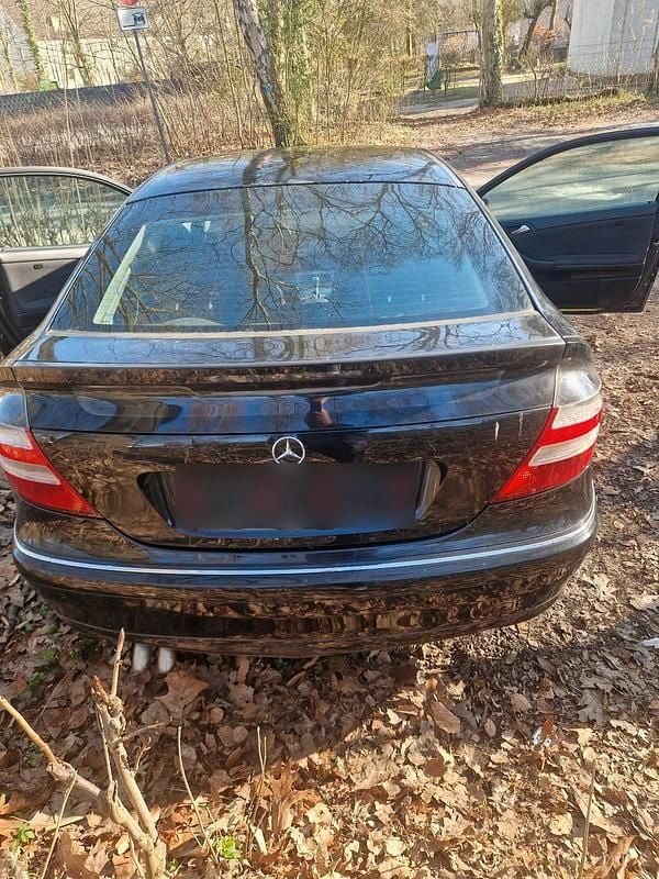Gebraucht Mercedes C220 150 PS (110 kW) 2006 Schwarz Coupé
