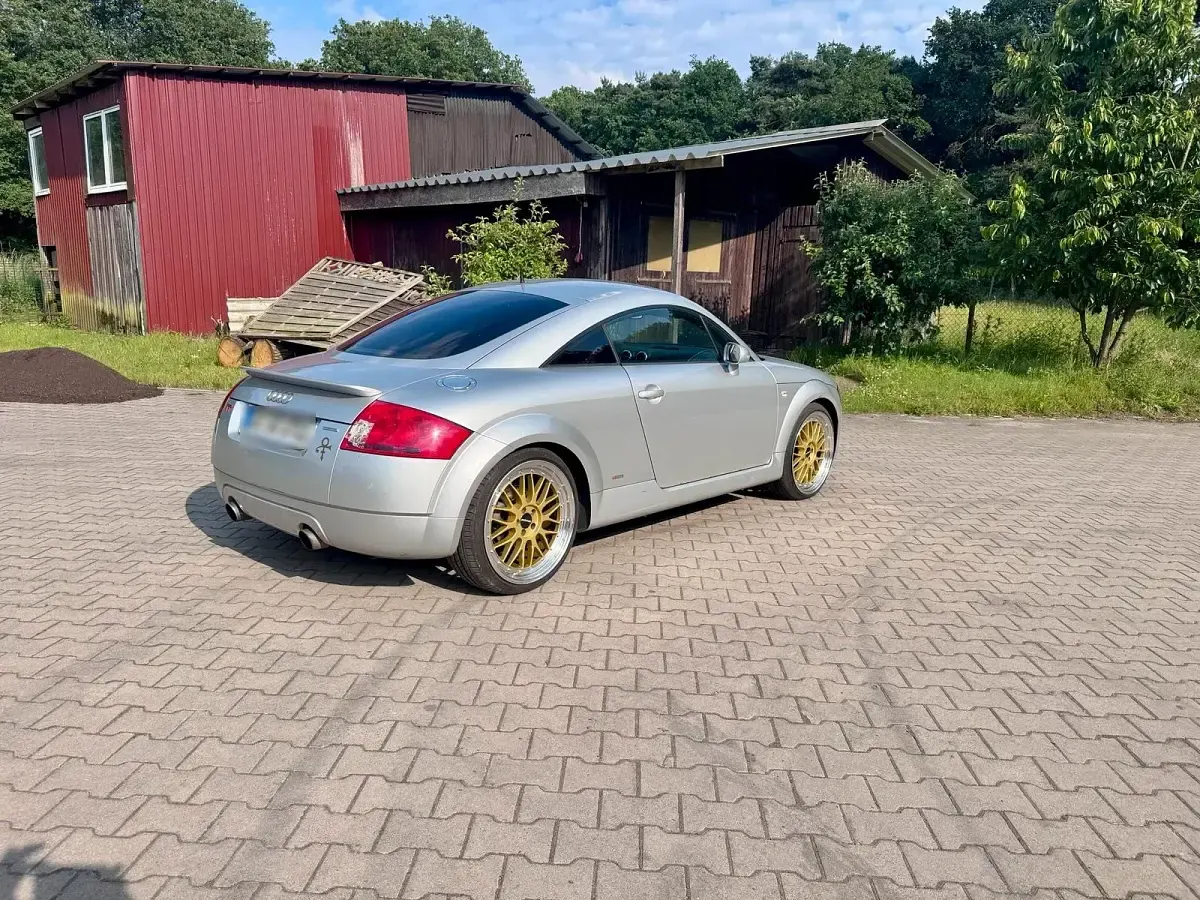 Gebraucht Audi TT Basis 224 PS (164 kW) 2004 Silber Coupé