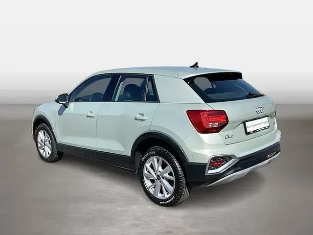 Gebraucht Audi Q2 Advanced Plus 150 PS (110 kW) 2024 Silber SUV