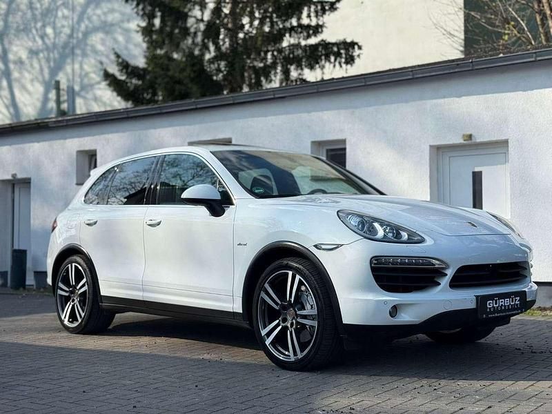 Gebraucht Porsche Cayenne S 382 PS (280 kW) 2013 Pure white/weiss SUV
