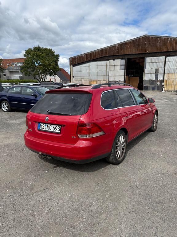 Gebraucht VW Golf V Comfortline 140 PS (102 kW) 2007 Rot Kombi