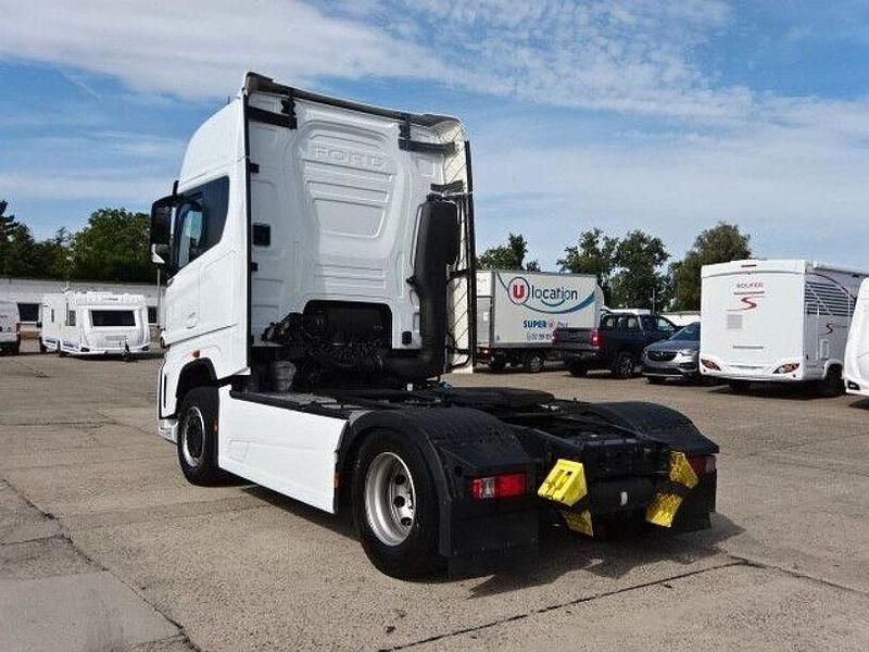 Gebraucht Ford S-MAX S 368 PS (270 kW) 2023 Weiss Van / Kleinbus