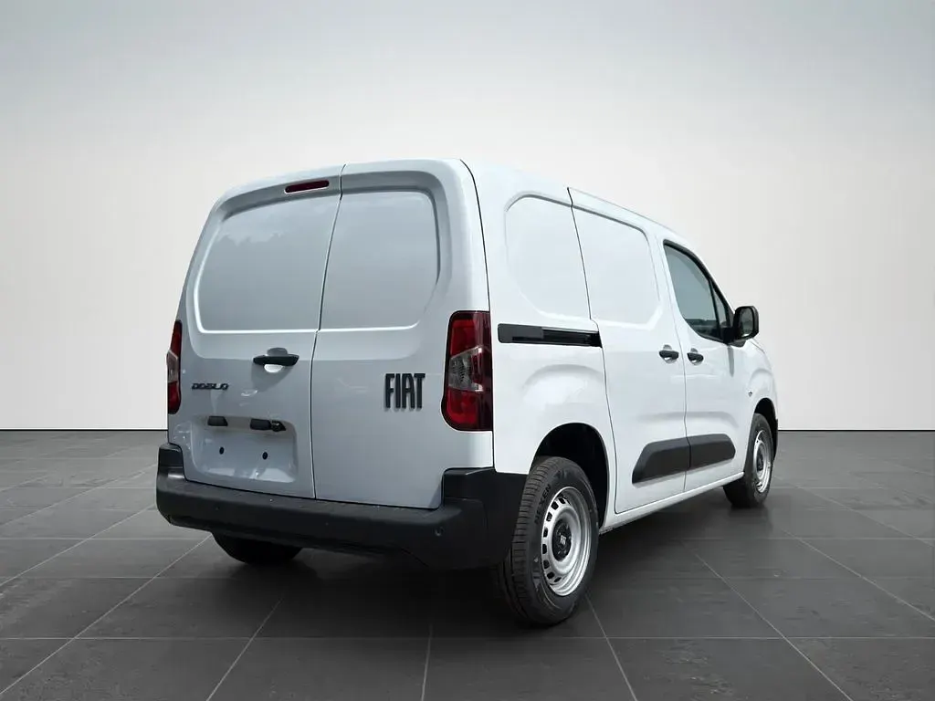 Neu Fiat Doblò 101 PS (74 kW) 2026 Weiß Van / Kleinbus