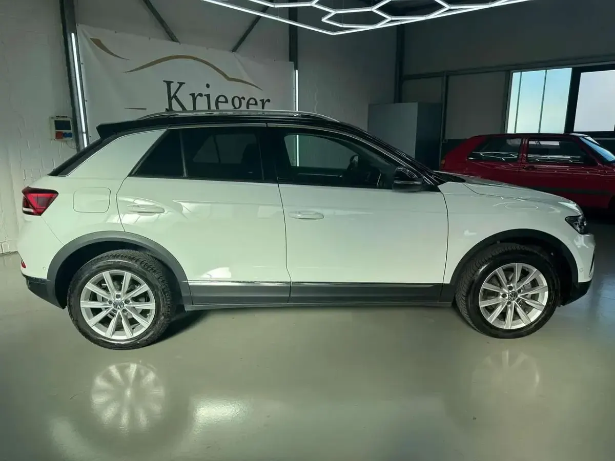 Gebraucht VW T-Roc Style 150 PS (110 kW) 2022 Weiß SUV