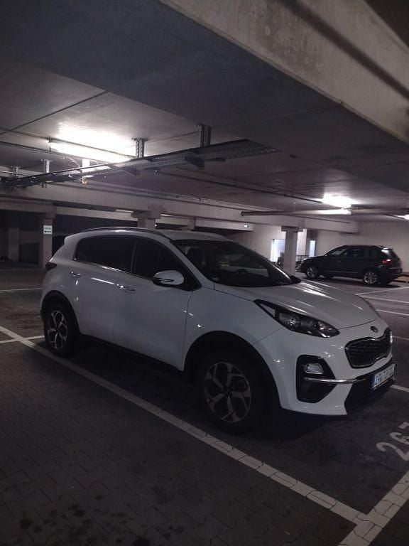 Weiß Gebraucht 2019 Kia Sportage Vision SUV | 18.900 € (Fairer Preis) - Bild 1/4