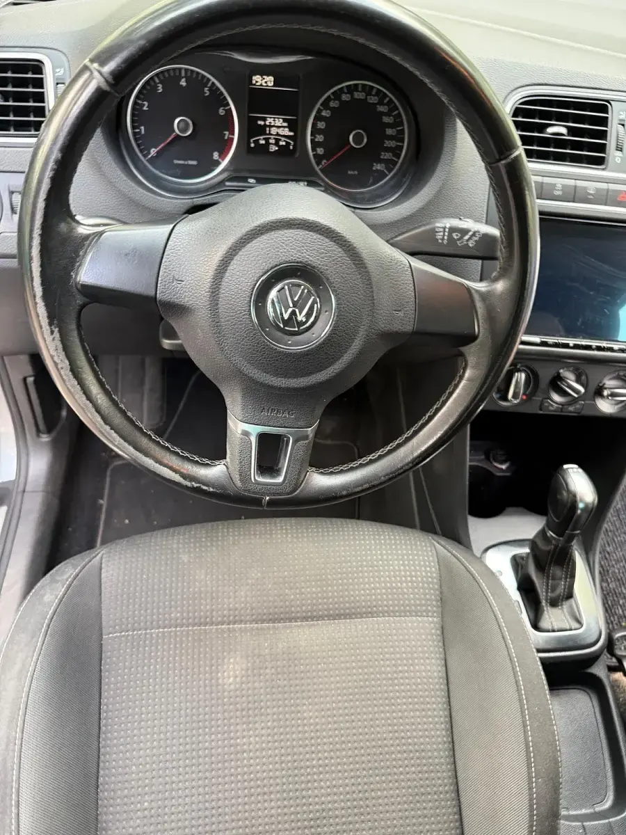 Gebraucht VW Polo 86 PS (63 kW) 2011 Grau Kleinwagen