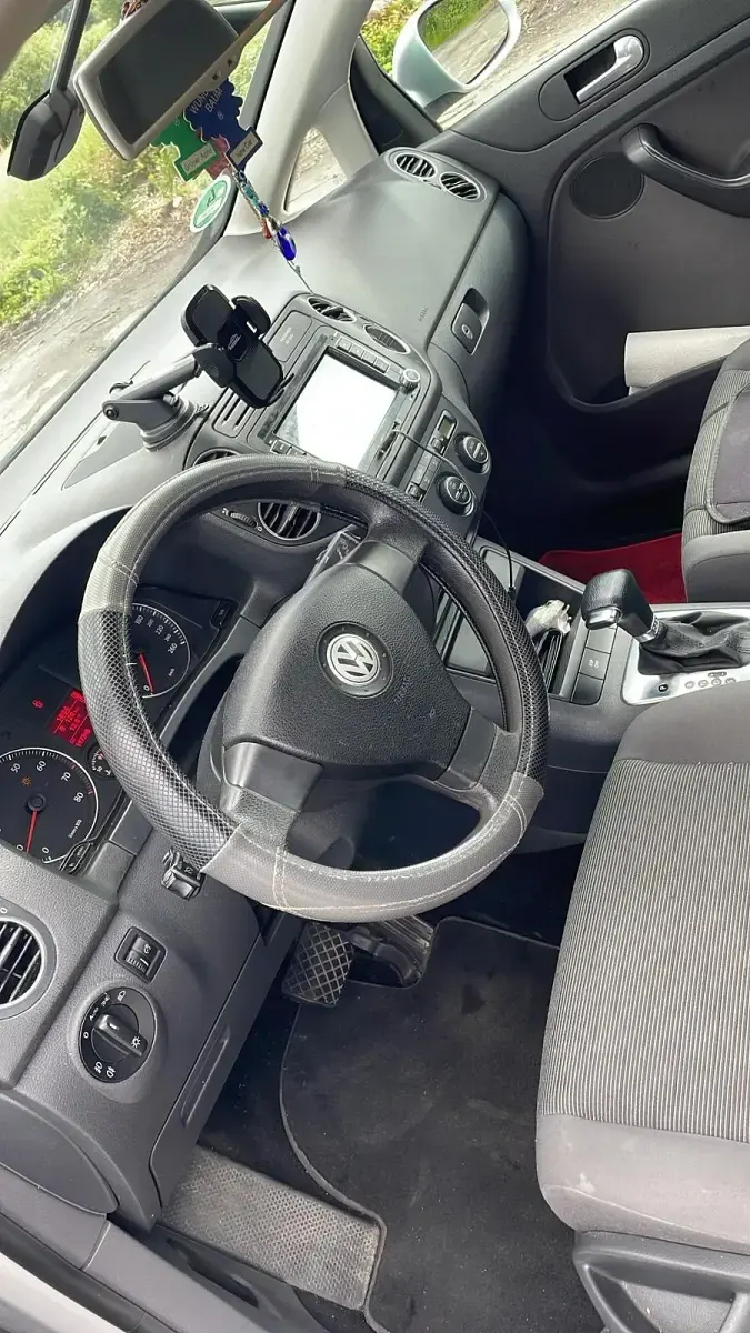 Gebraucht VW Golf VI 122 PS (89 kW) 2009 Silber Kleinwagen
