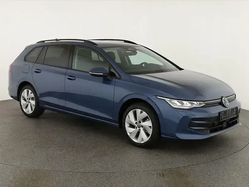 Neu VW Golf VIII Life 150 PS (110 kW) 2026 Anemonenblau metallic Kombi