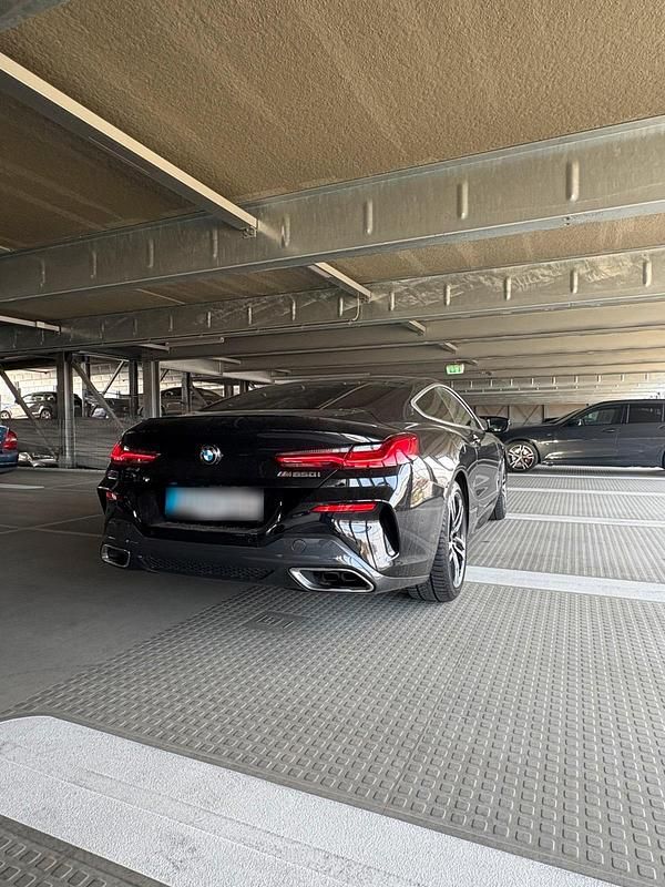Gebraucht BMW M850 530 PS (389 kW) 2023 Schwarz Coupé