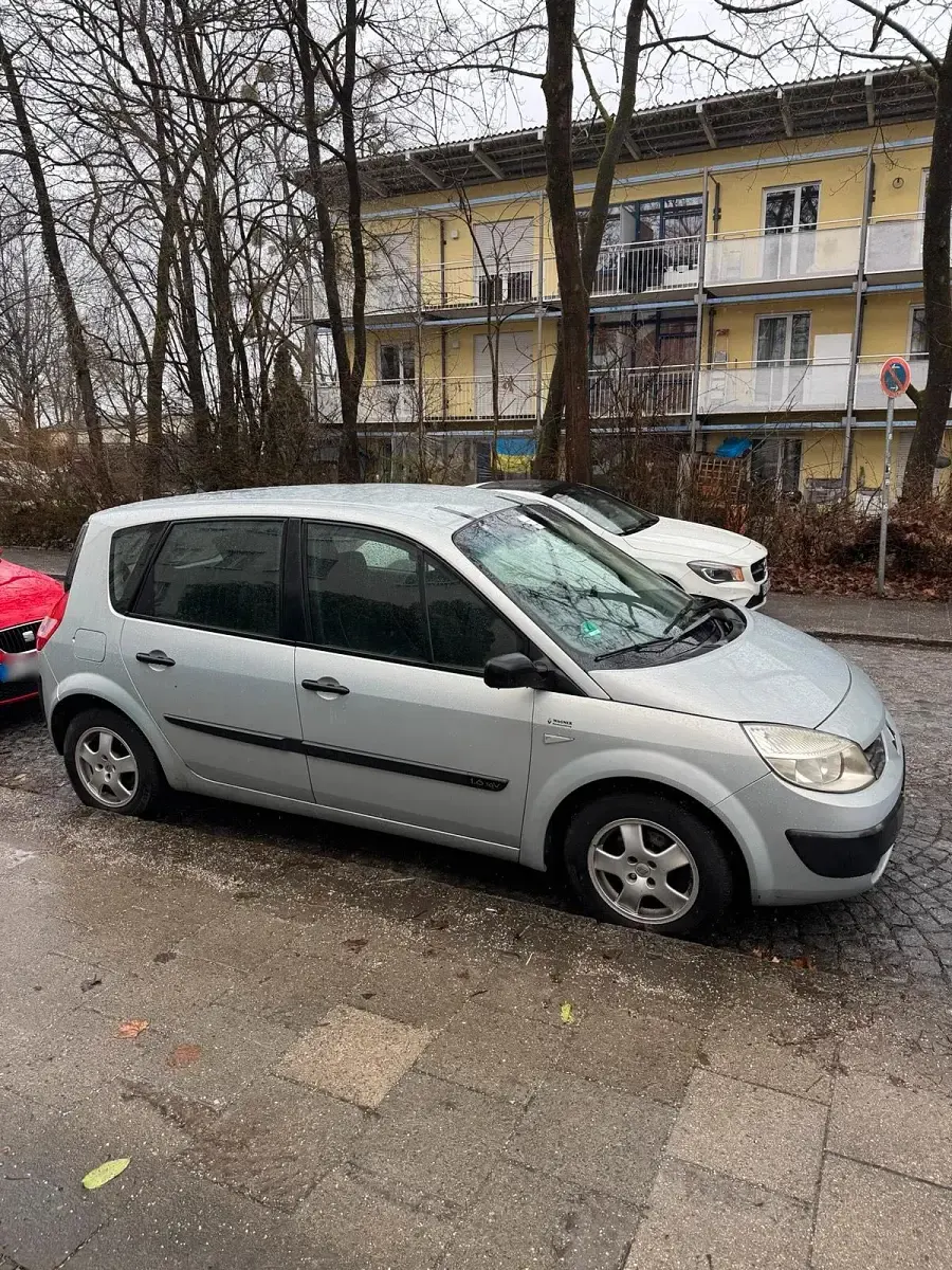 Gebraucht Renault Mégane 103 PS (75 kW) 2004 Grau Van / Kleinbus