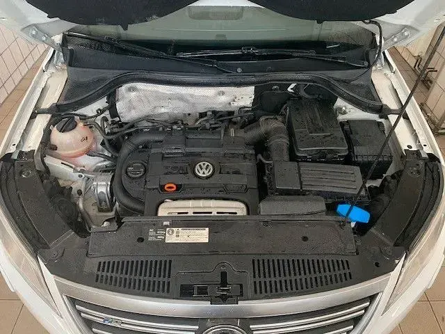 Gebraucht VW Tiguan R-line 150 PS (110 kW) 2010 Weiß SUV