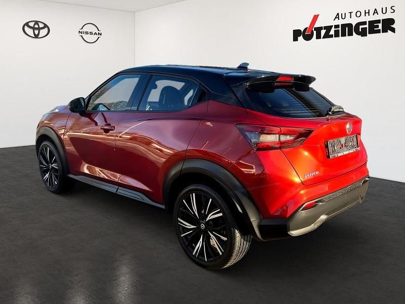 Gebraucht Nissan Juke 114 PS (83 kW) 2021 Fuji sunset red / black SUV