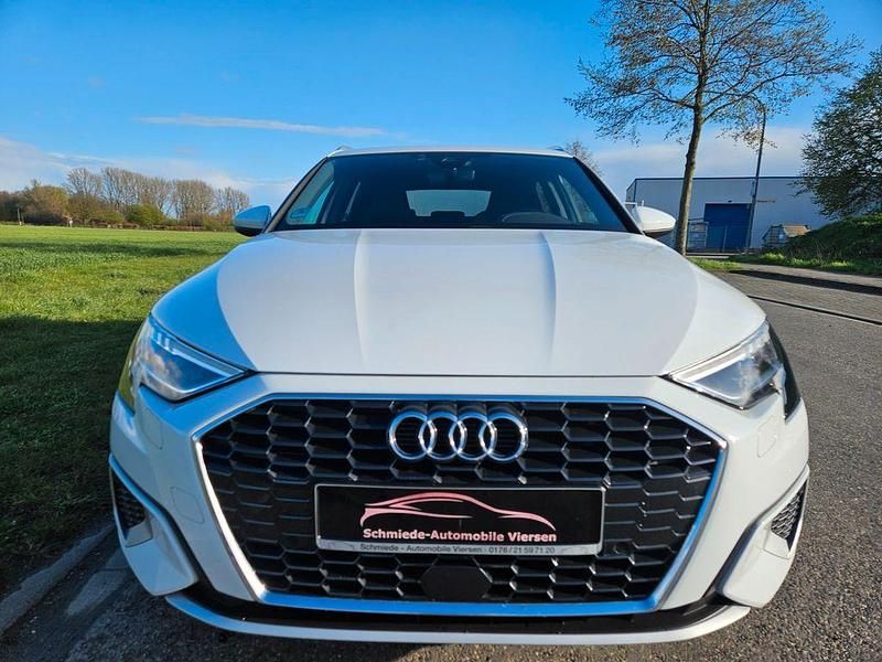 Gebraucht Audi A3 Sport 150 PS (110 kW) 2020 Weiß Limousine