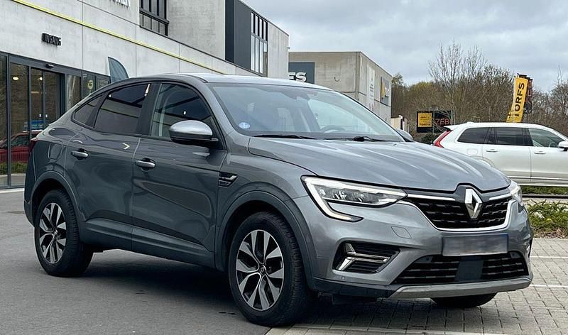 Gebraucht Renault Arkana Evolution 140 PS (102 kW) 2023 Grau SUV