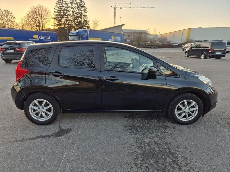 Gebraucht Nissan Note Acenta 90 PS (66 kW) 2014 Schwarz Kleinwagen
