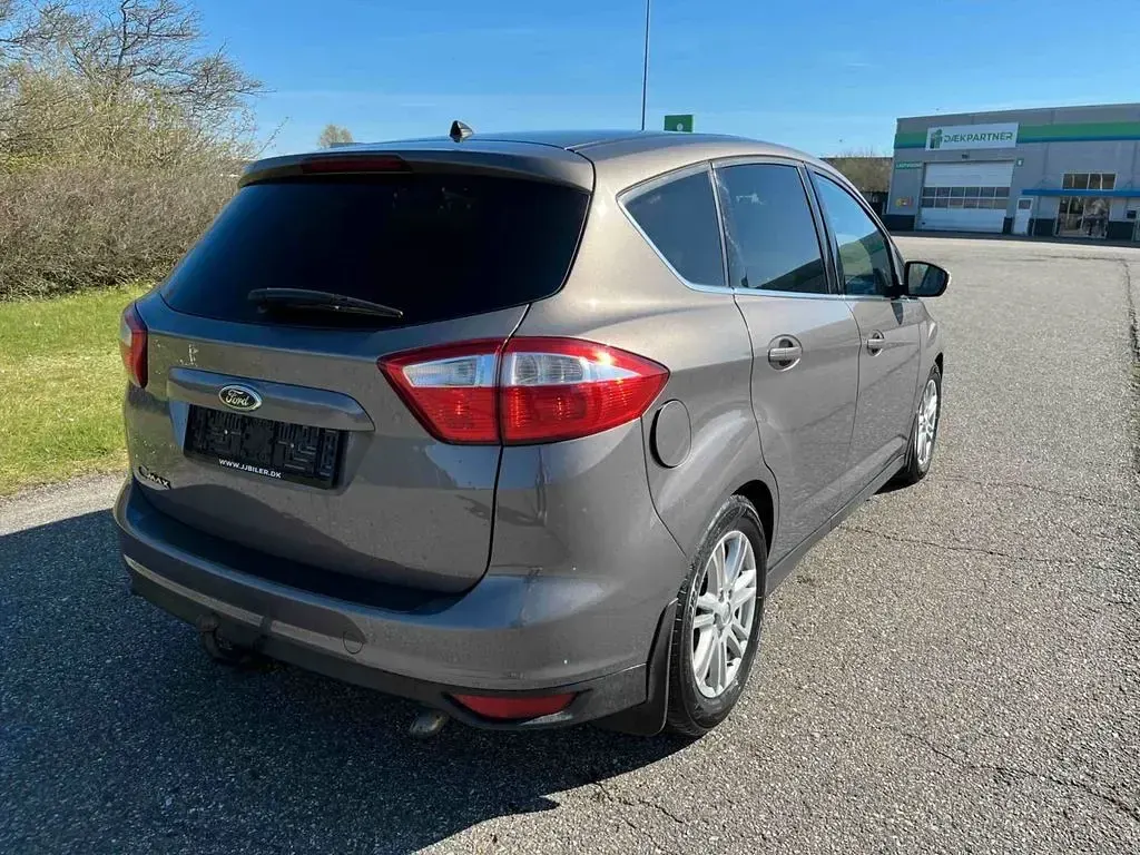 Occasion Ford C-MAX Titanium 140 ch (102 kW) 2013 Marron Monospace
