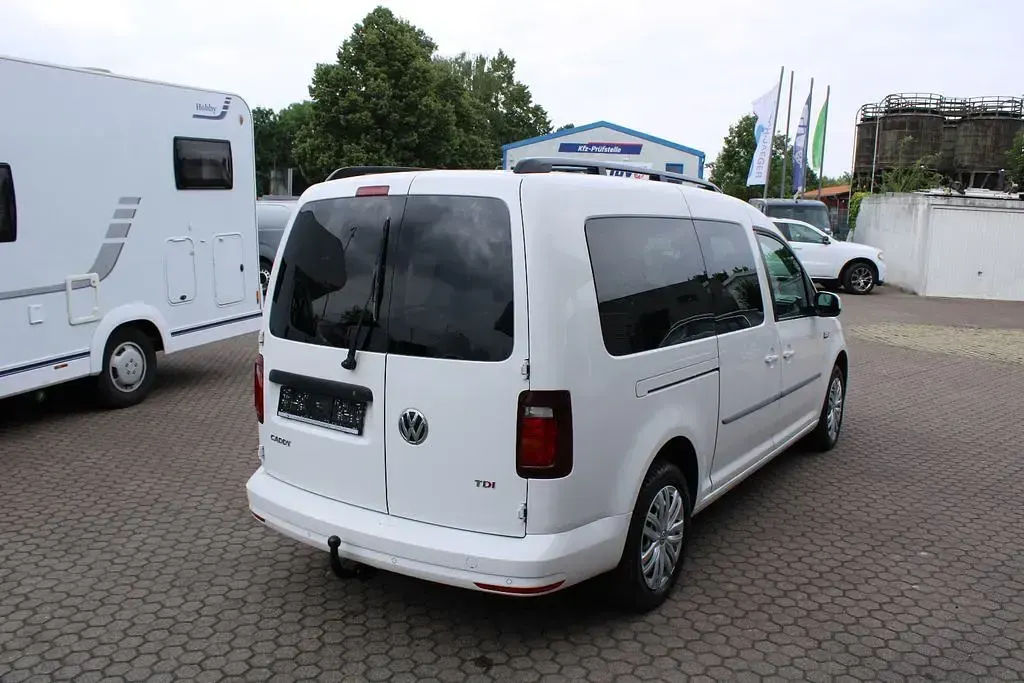 Gebraucht VW Caddy Maxi 150 PS (110 kW) 2017 Weiß Van / Kleinbus