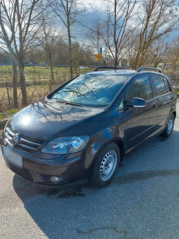 Gebraucht VW Golf VI 105 PS (77 kW) 2008 Schwarz Kleinwagen