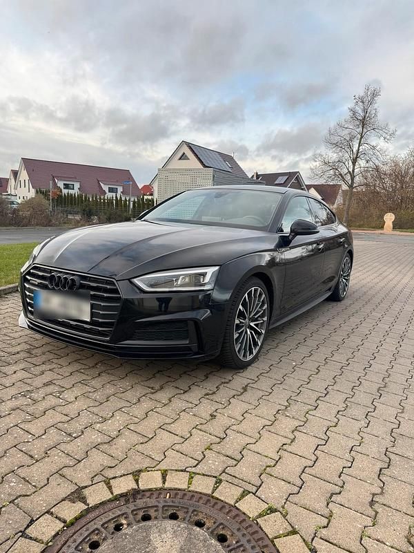 Schwarz Gebraucht 2017 Audi A5 S-Line Limousine | 22.490 € (Fairer Preis) - Bild 1/4