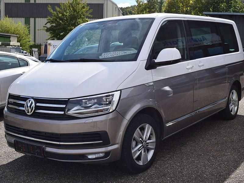 Gebraucht VW Multivan Highline 204 PS (150 kW) 2017 Weiß/beige Van