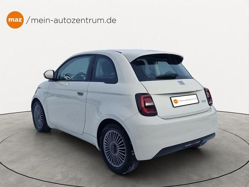 Gebraucht Fiat 500e 86 kW (118 PS) 2023 Weiß Limousine