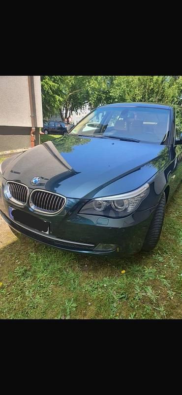 Grün Gebraucht 2008 BMW 530 Limousine | 7.500 € (Guter Preis) - Bild 1/4