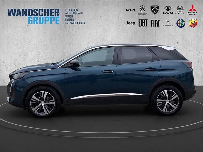 Gebraucht Peugeot 3008 Allure 131 PS (96 kW) 2023 Blauschwarz SUV