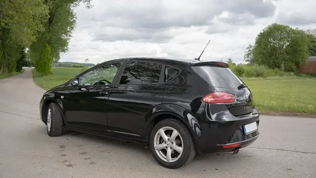 Używany Seat Leon Copa 125 KM (91 kW) 2011 Czarny Hatchback