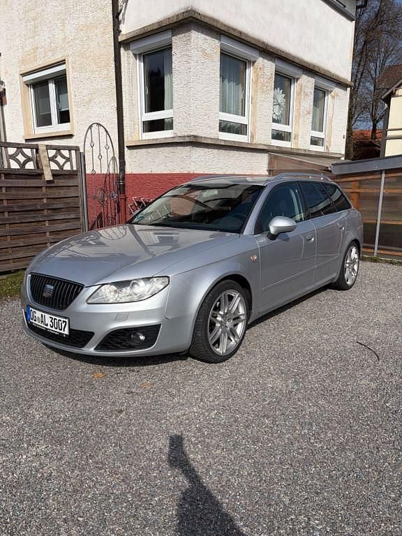 Gebraucht Seat Exeo Sport 143 PS (105 kW) 2012 Silber Limousine
